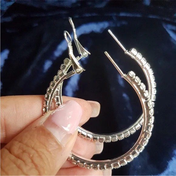 Swarovski Elements 925 Sterling Silver Medium Hoops Earrings NEW - Picture 7 of 12